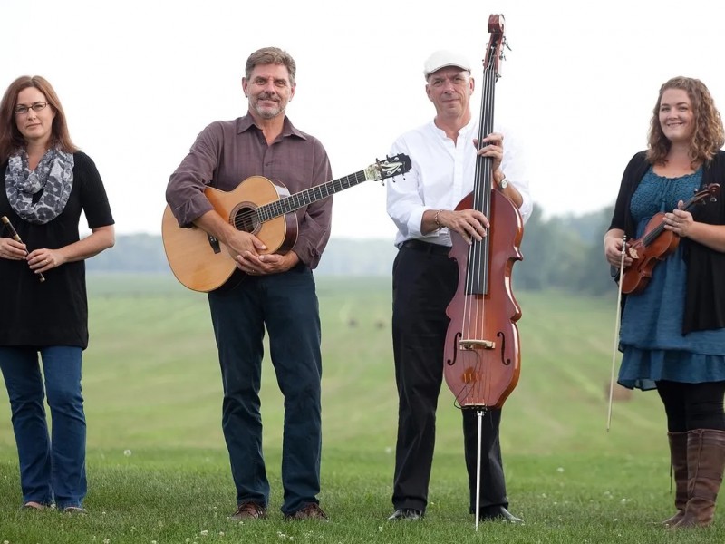 SEVENTH TOWN in Concert